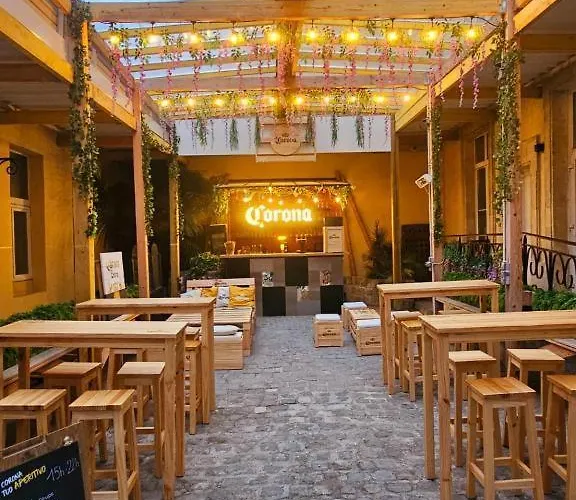 Brit Hotel Aux Sacres Reims, Centre Historique