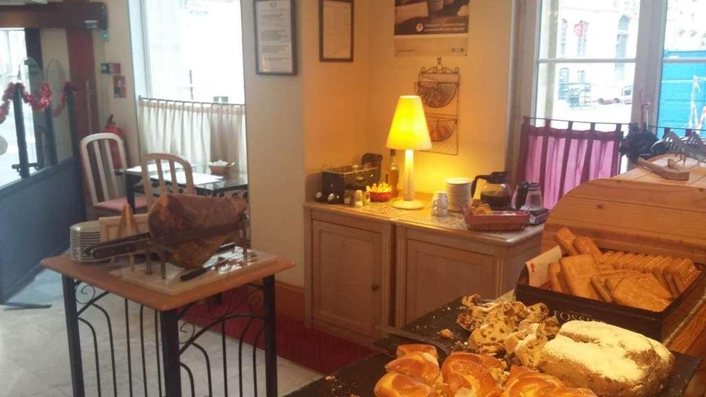 Hotel Brit Aux Sacres Reims, Centre Historique 3*