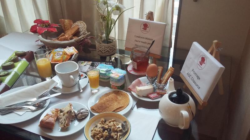 Hotel Brit Aux Sacres Reims, Centre Historique 3*