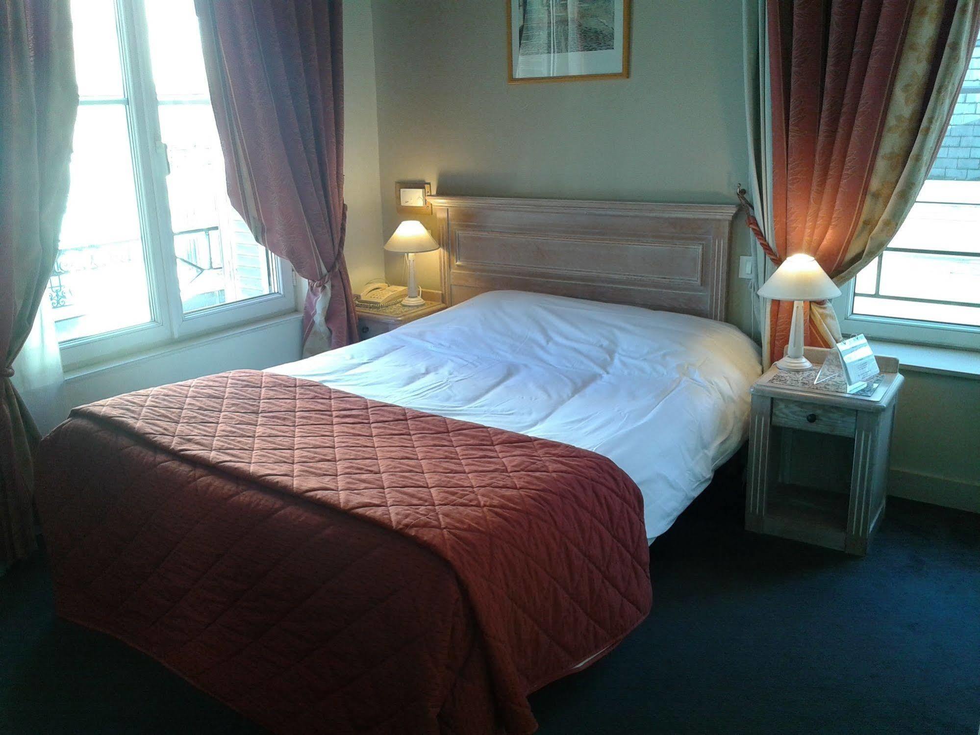 Brit Aux Sacres Reims, Centre Historique Hotel