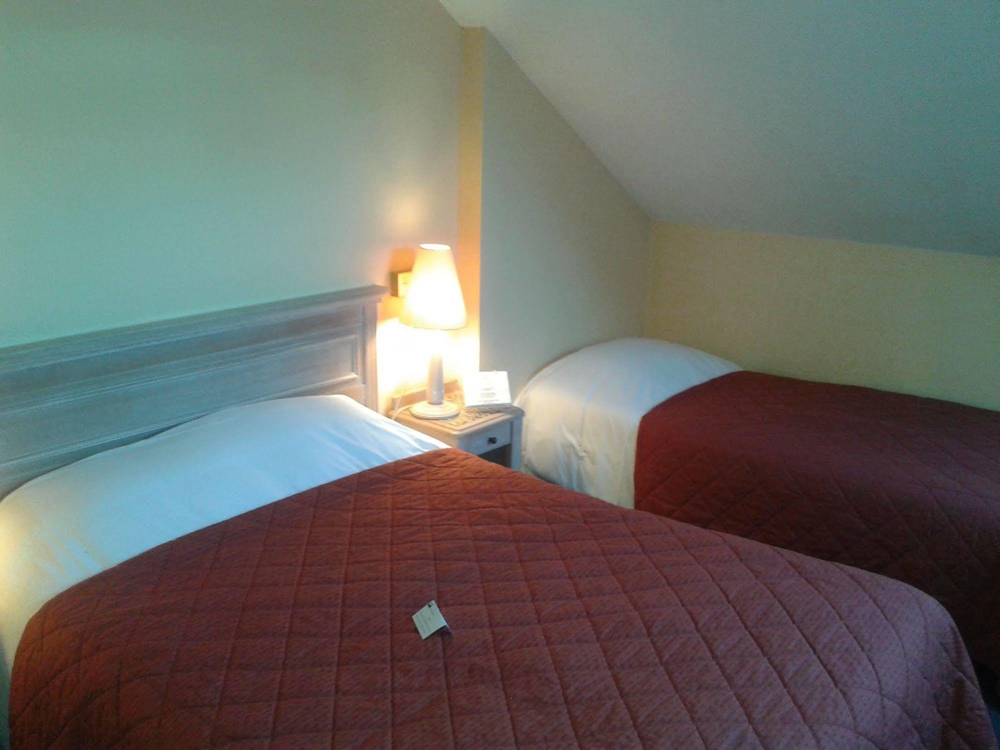 Hotel Brit Aux Sacres Reims, Centre Historique