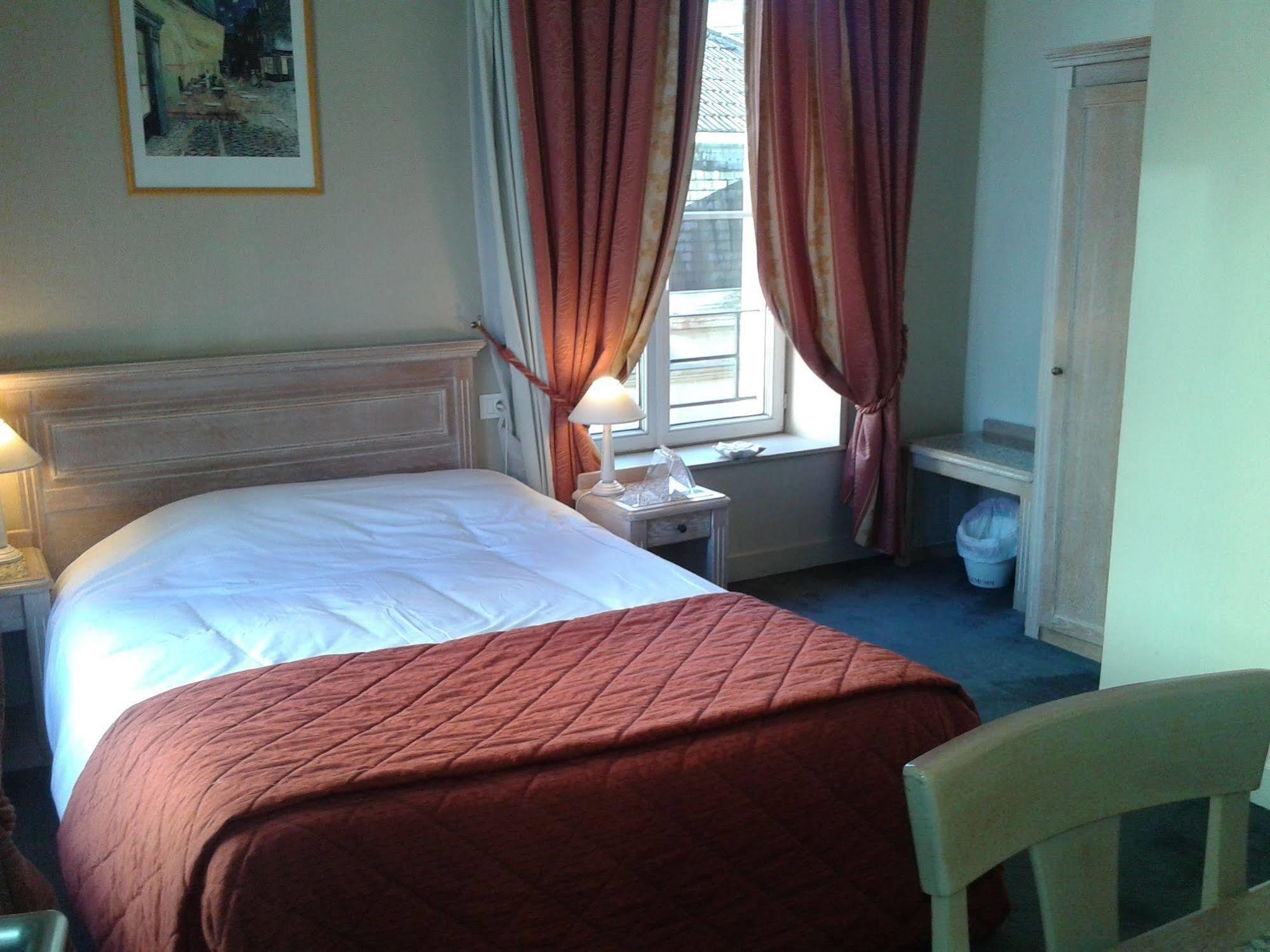 Brit Aux Sacres Reims, Centre Historique Hotel