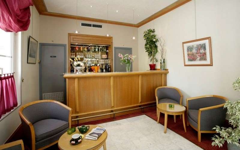 Brit Aux Sacres Reims, Centre Historique Hotel 3*